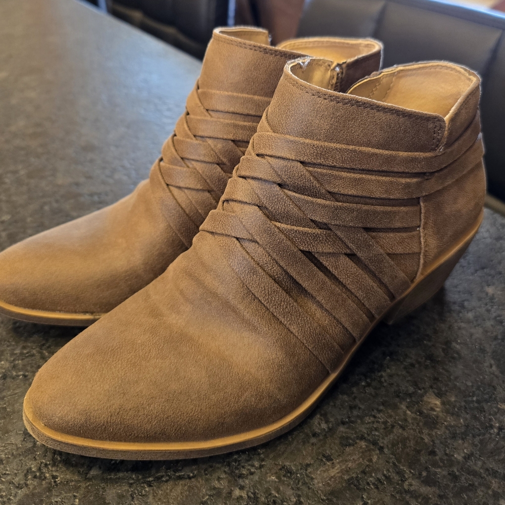 LifeStride Women's Prairie Ankle Boot Brown Size 7